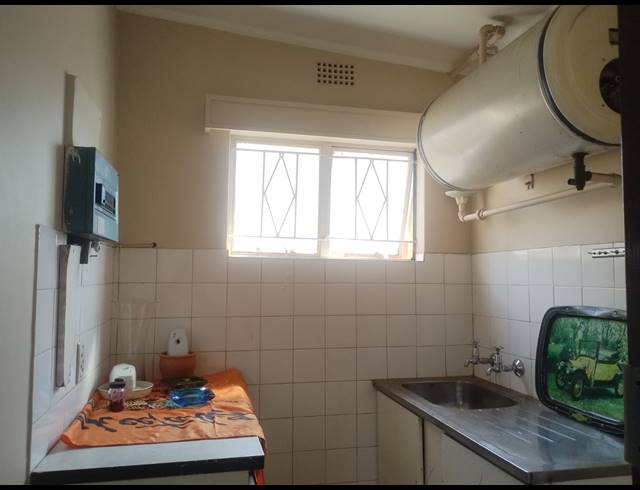 4 BEDROOM HOUSE FOR SALE IN UNITAS PARK